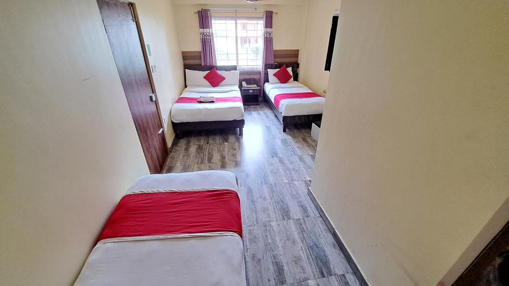 Hotel Elite Pokhara Eksteriør bilde